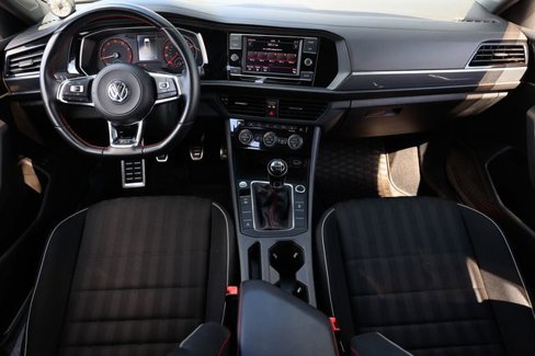 Used 2019 Volkswagen Jetta GLI image 23