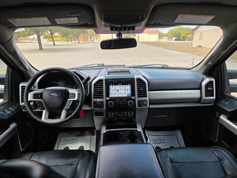 Used 2019 Ford F250 Lariat w/ Lariat Value Package image 18