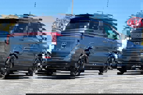 New 2026 Kia Carnival SX Prestige image 4