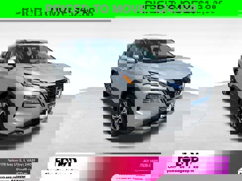 Used 2023 Nissan Rogue SV image 1
