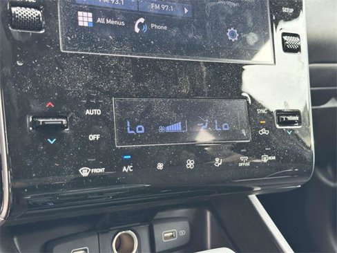 Certified 2024 Hyundai Santa Cruz SEL image 16