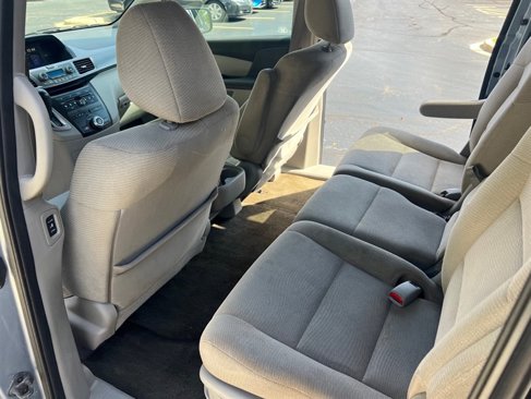 Used 2012 Honda Odyssey EX image 18