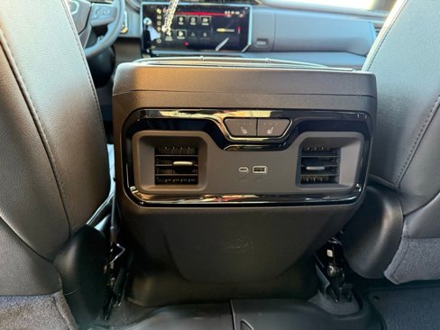 New 2026 GMC Sierra 1500 AT4 w/ AT4 Premium Package image 22