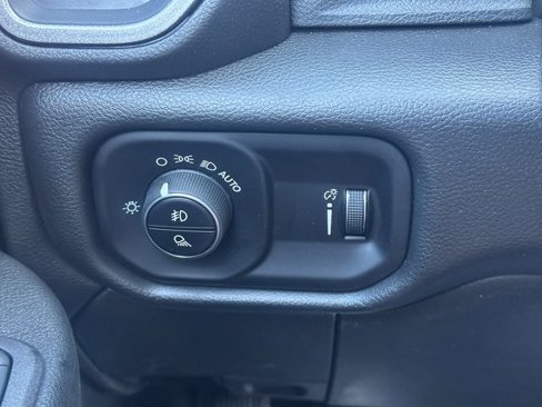 New 2026 RAM 2500 Tradesman image 32