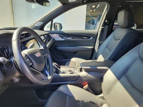 Certified 2024 Cadillac XT6 Premium Luxury image 24