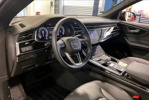 Certified 2025 Audi Q8 Premium image 14