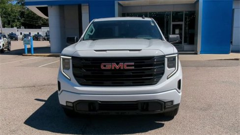 Certified 2023 GMC Sierra 1500 Elevation image 3