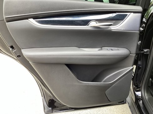 New 2024 Cadillac XT5 Premium Luxury image 11