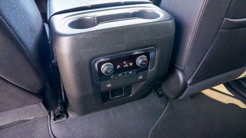 Used 2023 Chevrolet Suburban LT image 20