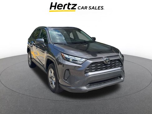 Used 2024 Toyota RAV4 XLE image 1