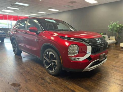 Used 2023 Mitsubishi Outlander SE image 6