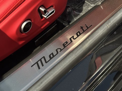 New 2024 Maserati GranCabrio Trofeo image 39