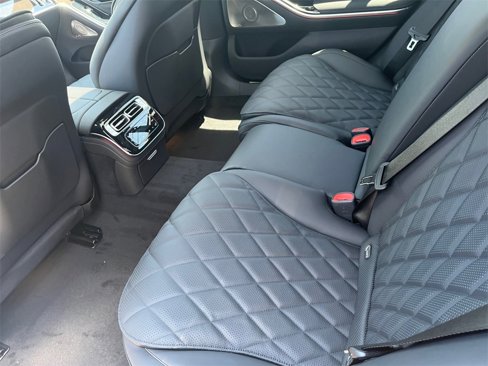 New 2025 Mercedes-Benz S 580 4MATIC Sedan image 8