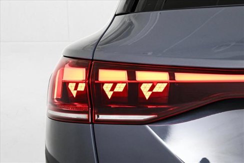 Certified 2025 Audi SQ6 e-tron Prestige image 7