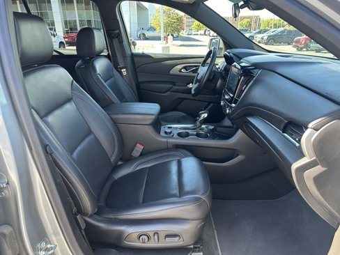 Certified 2023 Chevrolet Traverse LT image 19