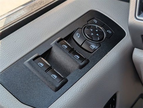 Used 2019 Ford F150 Limited w/ Trailer Tow Package image 22