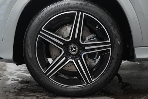 New 2026 Mercedes-Benz GLE 450 4MATIC Coupe image 13