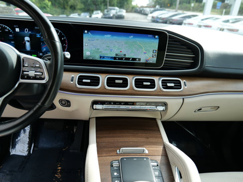 Used 2022 Mercedes-Benz GLS 450 4MATIC image 23