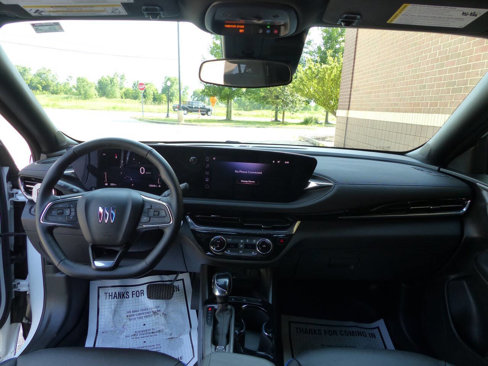 Used 2025 Buick Envista Sport Touring w/ Convenience I Package image 38