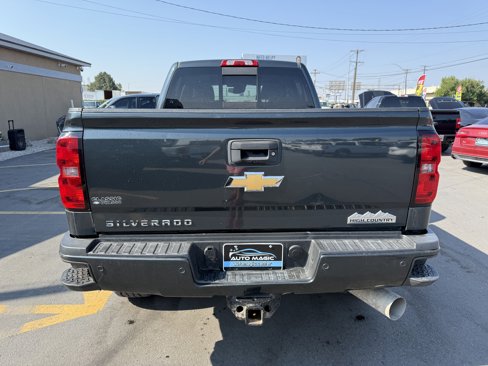 Used 2018 Chevrolet Silverado 2500 High Country w/ Duramax Plus Package image 4