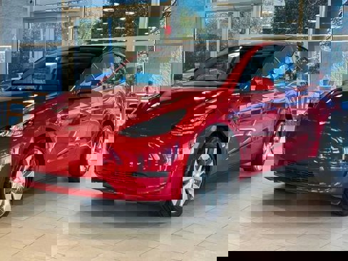 Used 2023 Tesla Model Y Long Range image 4