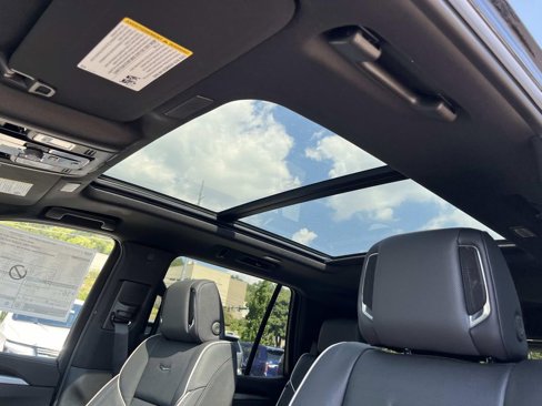 New 2026 Cadillac Escalade Luxury w/ Touring Package image 22