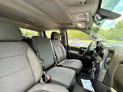 Used 2020 Chevrolet Silverado 1500 LT w/ All-Star Edition image 21