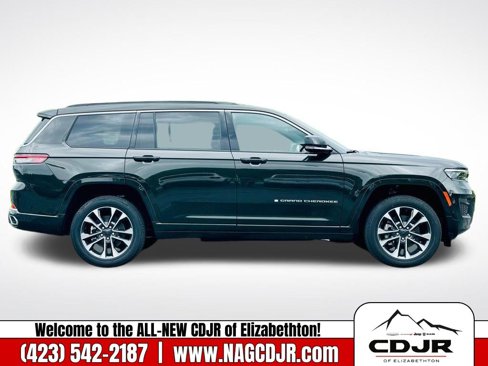 New 2024 Jeep Grand Cherokee L Overland w/ Luxury Tech Group IV image 9