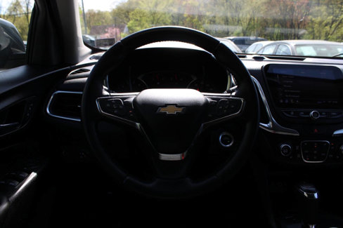 Used 2021 Chevrolet Equinox LT image 36