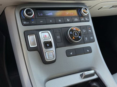 Used 2024 Hyundai Palisade SEL image 26