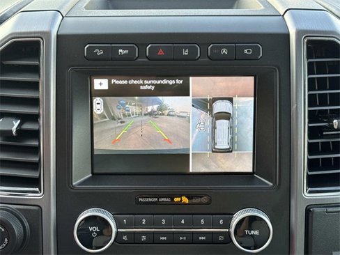 Used 2018 Ford Expedition Platinum image 27