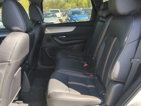 New 2025 MAZDA CX-70 3.3 Turbo w/ Premium Plus Pkg image 12