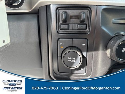 New 2025 Ford F550 4x4 Regular Cab Super Duty image 24