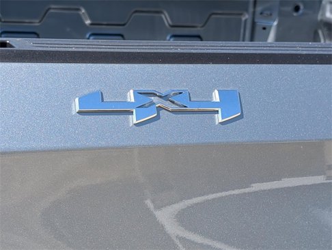 New 2026 GMC Sierra 1500 SLE image 5