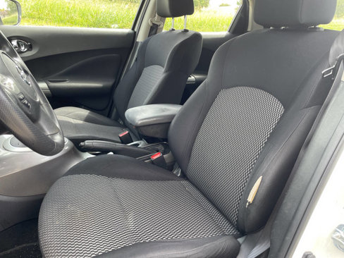 Used 2017 Nissan Juke S image 14
