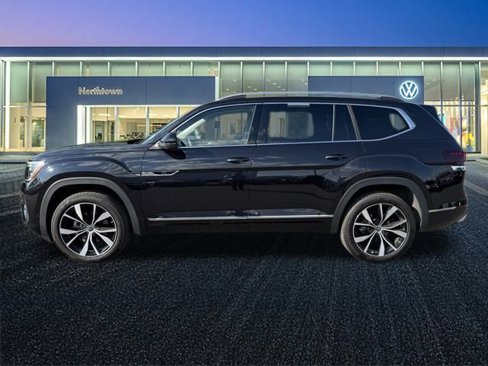 Certified 2025 Volkswagen Atlas SEL Premium R-Line image 7