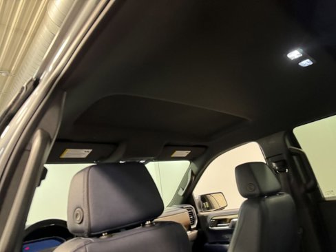 Used 2024 Chevrolet Silverado 1500 High Country image 63