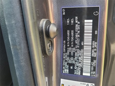 Used 2021 Toyota 4Runner Limited image 19