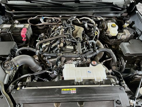 Used 2024 Toyota Tacoma TRD Off-Road image 33