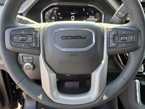 New 2025 GMC Sierra 2500 Denali w/ Denali Reserve Package image 11