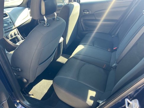 Used 2013 Dodge Avenger SXT w/ Cold Weather Group image 27