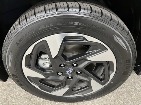 Used 2024 Subaru Crosstrek 2.5i Limited image 22