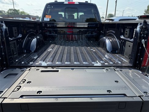 New 2025 Ford F150 Lariat w/ Equipment Group 501A Mid image 18