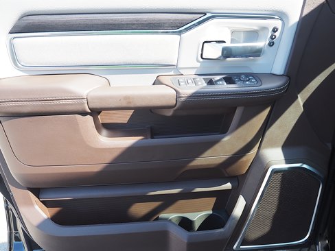 New 2026 RAM 3500 Laramie image 28