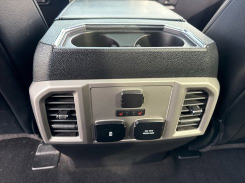 Used 2019 Ford F250 Lariat w/ Lariat Ultimate Package image 34