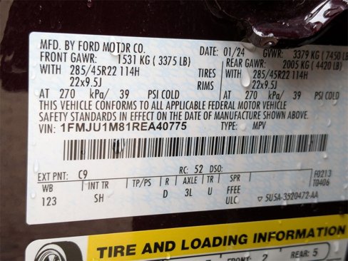 Used 2024 Ford Expedition Platinum image 27