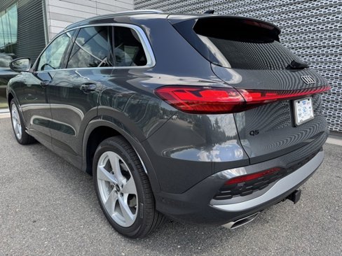 New 2025 Audi Q5 Prestige image 3