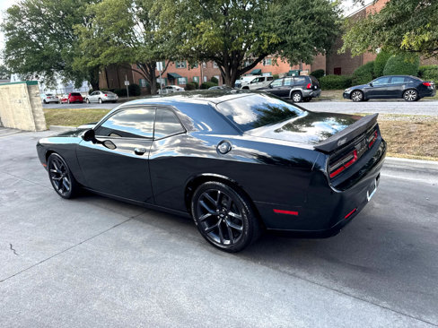 Used 2019 Dodge Challenger R/T w/ Blacktop Package image 8