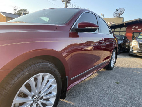 Used 2017 Volkswagen Passat 1.8T SE image 12