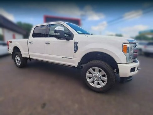 Used 2019 Ford F250 Platinum w/ Platinum Ultimate Package image 6